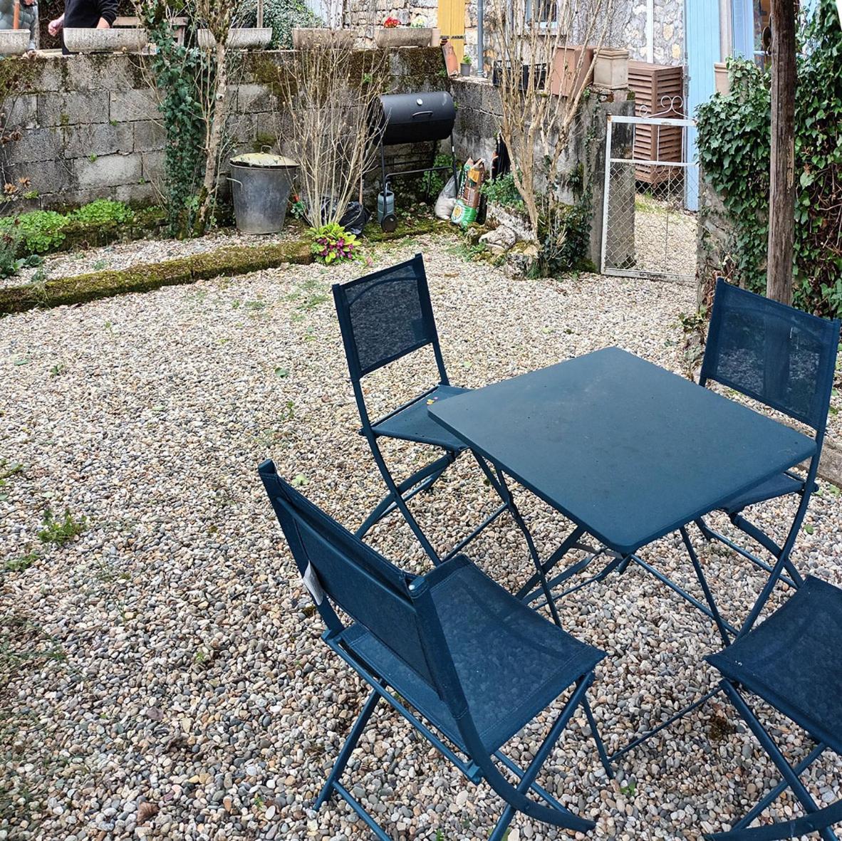 Au Bord De La Riviere Apartment Verteuil-sur-Charente Екстериор снимка
